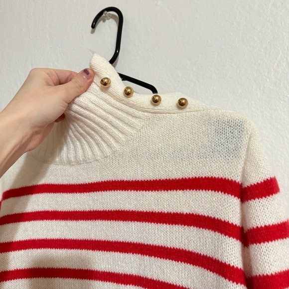 Red Cream Turtleneck Drop Shoulder Sweater Gold Buttons Casual Jumper XXL - Picture 9 of 9